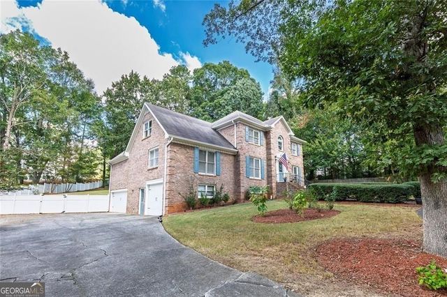 210 Hanarry Drive, Lawrenceville, GA 30046