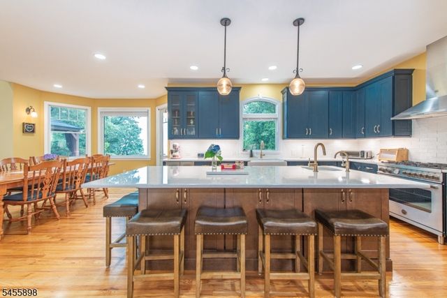 93 Coventry Way, Ringwood Boro, NJ 07456