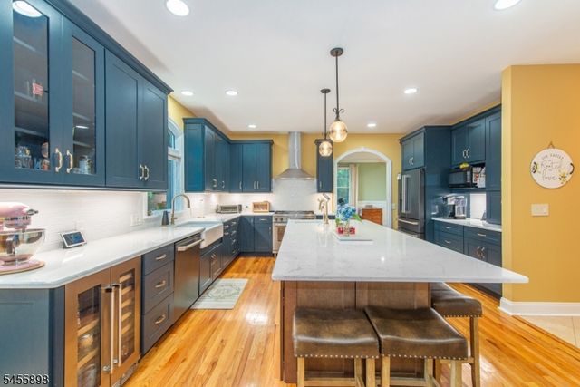93 Coventry Way, Ringwood Boro, NJ 07456