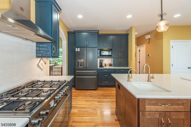93 Coventry Way, Ringwood Boro, NJ 07456