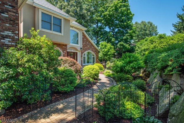 93 Coventry Way, Ringwood Boro, NJ 07456