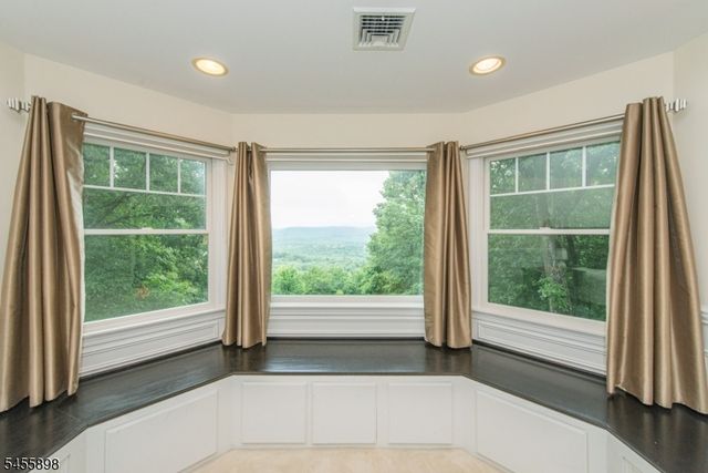 93 Coventry Way, Ringwood Boro, NJ 07456