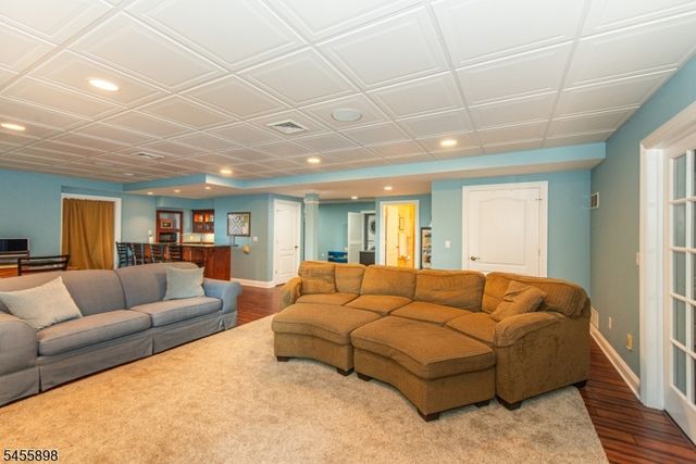 93 Coventry Way, Ringwood Boro, NJ 07456