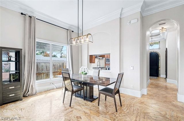 1139 Michigan AVE, Naples, FL 34103