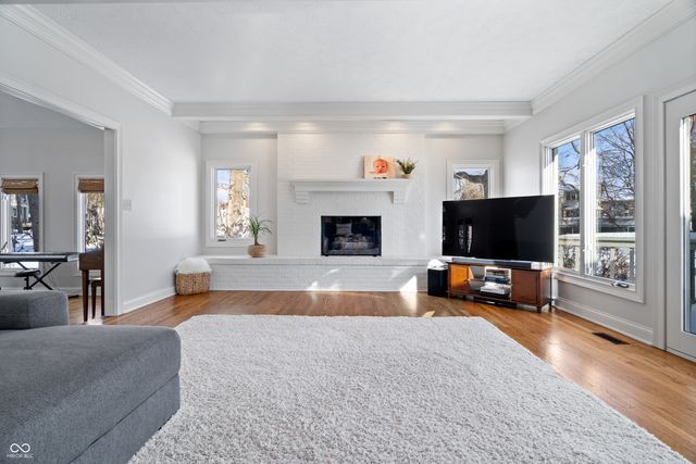 9806 Gulfstream Court, Fishers, IN 46037