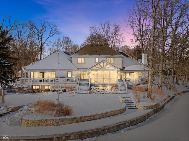 9806 Gulfstream Court, Fishers, IN 46037