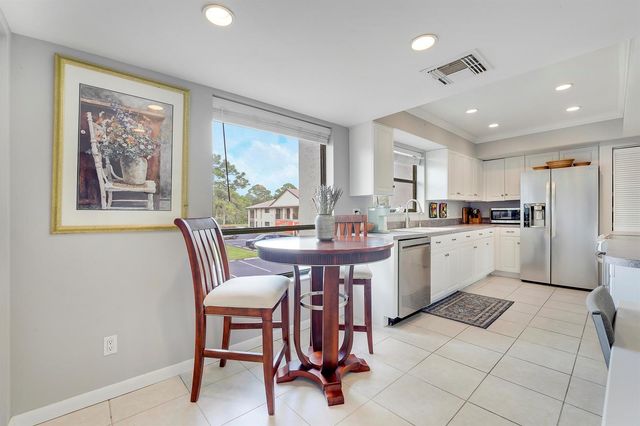 402 Wingfoot Drive B, Jupiter, FL 33458