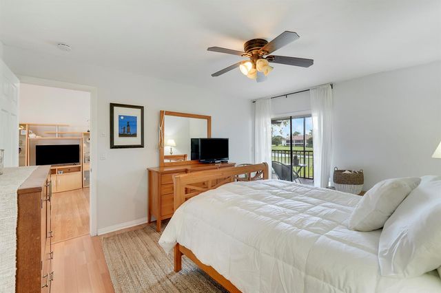 402 Wingfoot Drive B, Jupiter, FL 33458