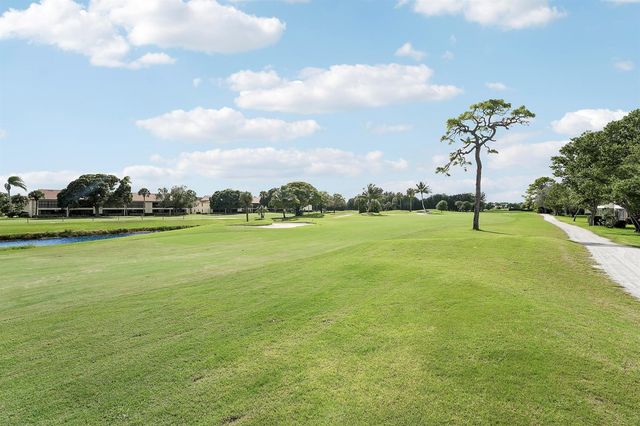 402 Wingfoot Drive B, Jupiter, FL 33458
