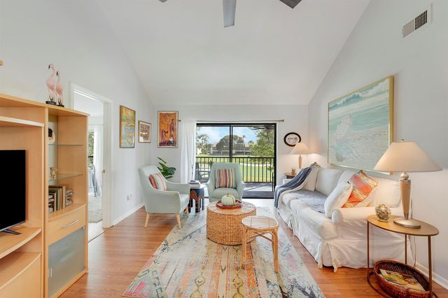402 Wingfoot Drive B, Jupiter, FL 33458
