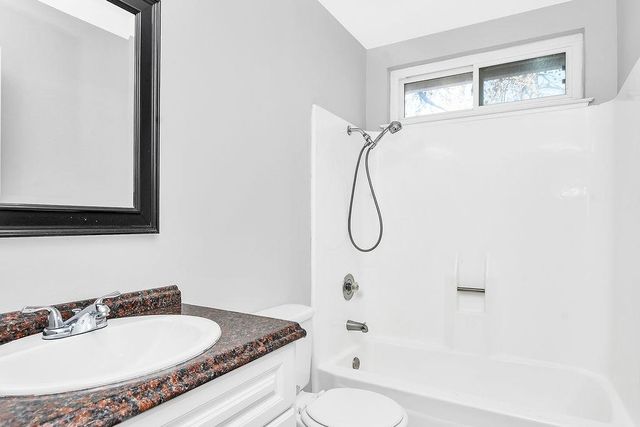 912 912 Rhine Way, Oakley, CA 94561