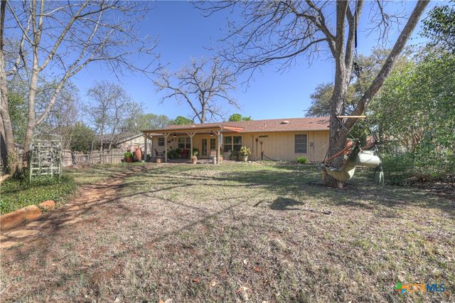 137 Chaparral Street, San Marcos, TX 78666