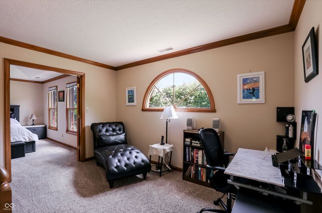 1884 Highland Cove, Carmel, IN 46280