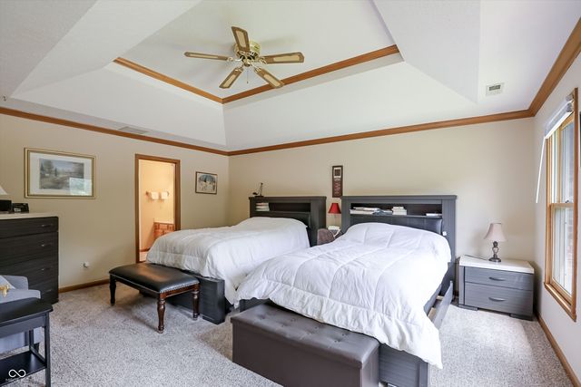 1884 Highland Cove, Carmel, IN 46280