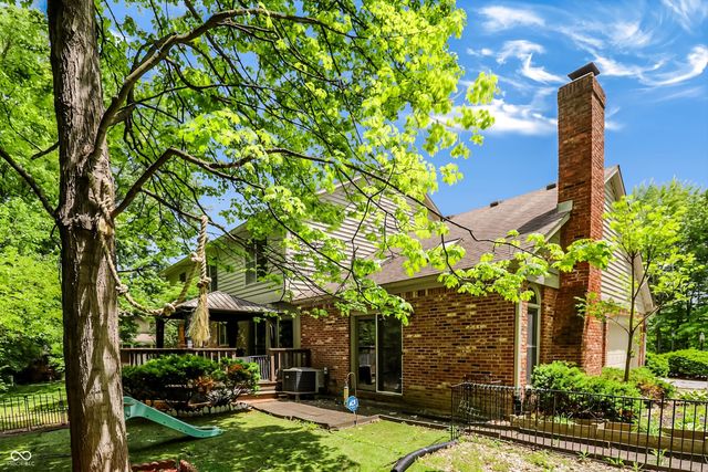 1884 Highland Cove, Carmel, IN 46280