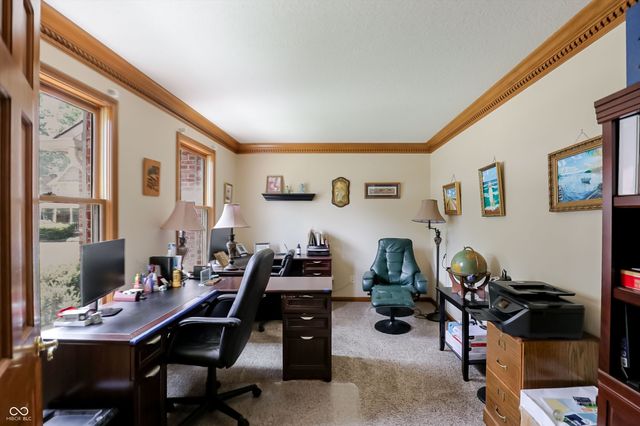 1884 Highland Cove, Carmel, IN 46280
