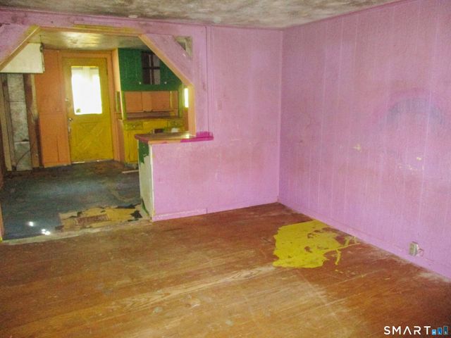 34 Hannifin Road, Winchester, CT 06098