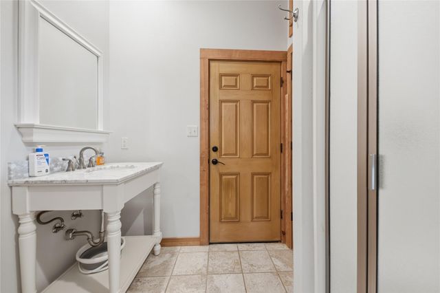 12218 Frantz Rd Road, Cat Spring, TX 78933