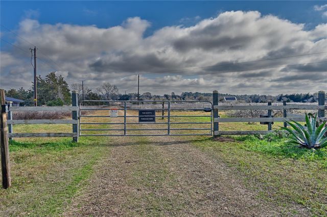 12218 Frantz Rd Road, Cat Spring, TX 78933