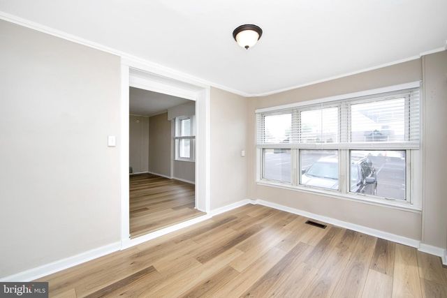 3403 RIVER RD, Camden, NJ 08105
