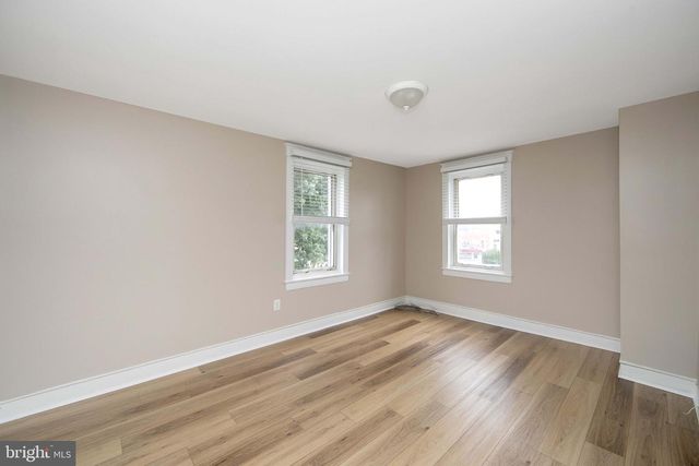 3403 RIVER RD, Camden, NJ 08105