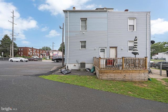 3403 RIVER RD, Camden, NJ 08105