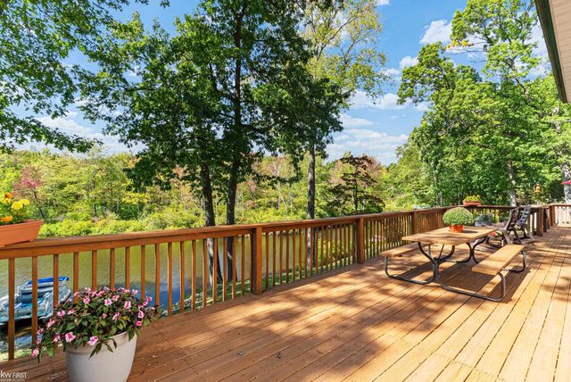 7195 Big Trail Drive, Holly Twp, MI 48442