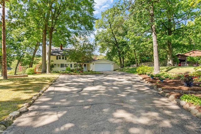 7195 Big Trail Drive, Holly Twp, MI 48442