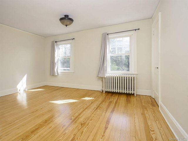 74 Irma Avenue, Port Washington, NY 11050