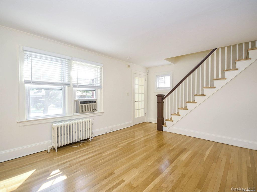74 Irma Avenue, Port Washington, NY 11050 — photo 3