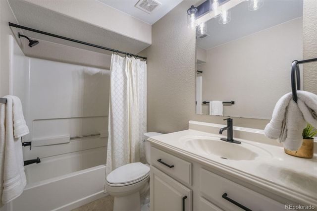 16297 Hobson Place, Monument, CO 80132