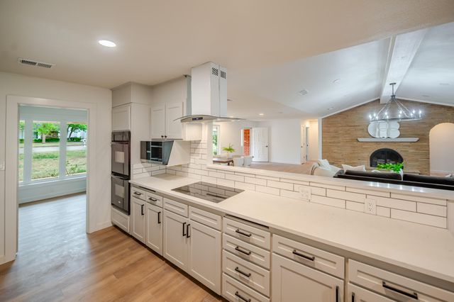 1707 Norwich Avenue, Lubbock, TX 79416