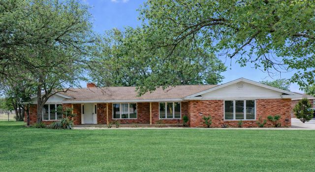 1707 Norwich Avenue, Lubbock, TX 79416