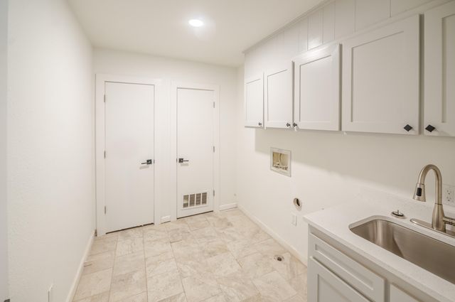 1707 Norwich Avenue, Lubbock, TX 79416