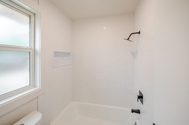 1707 Norwich Avenue, Lubbock, TX 79416