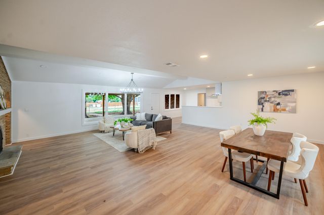 1707 Norwich Avenue, Lubbock, TX 79416