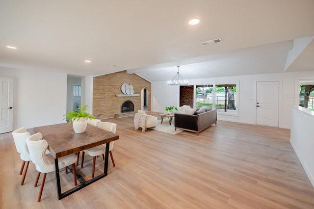 1707 Norwich Avenue, Lubbock, TX 79416