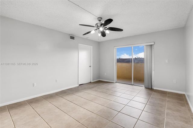 14961 SW 82nd Ln 21-402, Miami, FL 33193