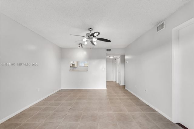 14961 SW 82nd Ln 21-402, Miami, FL 33193