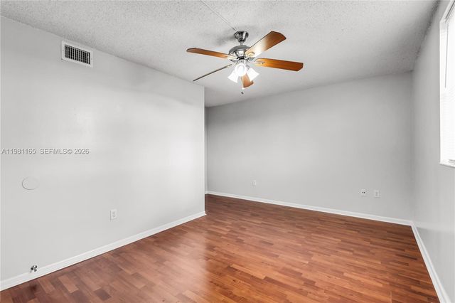 14961 SW 82nd Ln 21-402, Miami, FL 33193