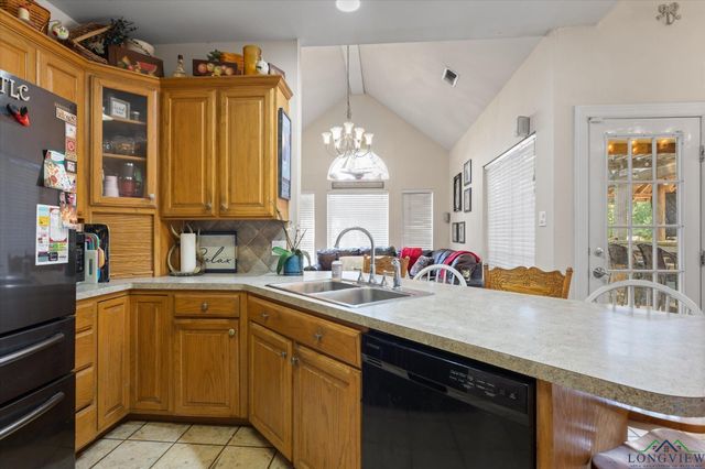 1513 N Whatley, White Oak, TX 75693