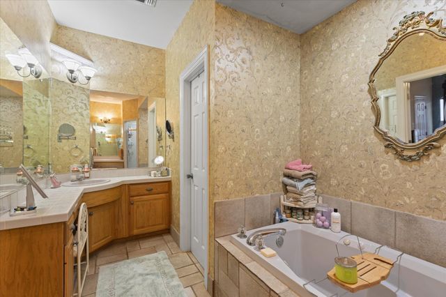 1513 N Whatley, White Oak, TX 75693