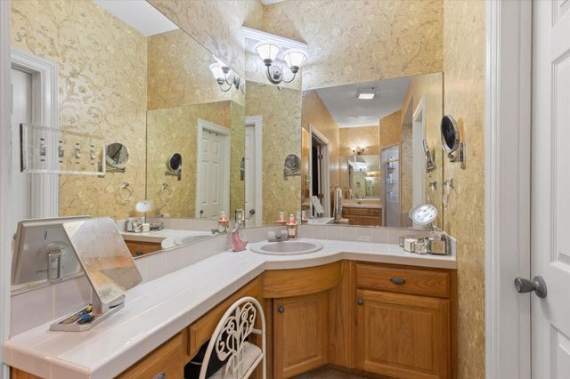 1513 N Whatley, White Oak, TX 75693