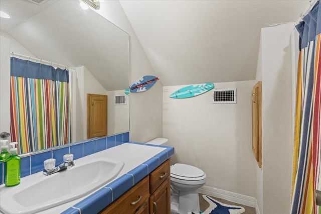 1513 N Whatley, White Oak, TX 75693