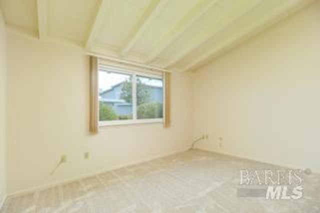 50 Porto Bello Dr, San Rafael, CA 94901