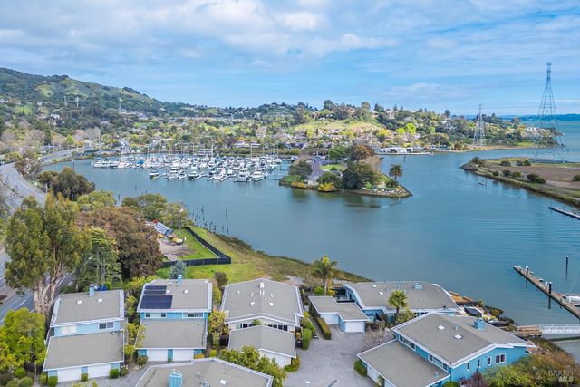 50 Porto Bello Dr, San Rafael, CA 94901