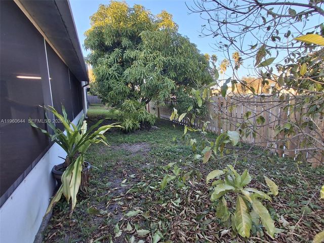 3160 NW 101st Ave, Sunrise, FL 33351