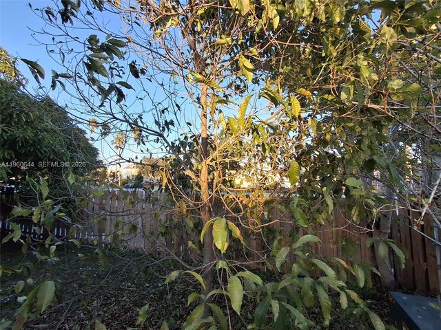 3160 NW 101st Ave, Sunrise, FL 33351