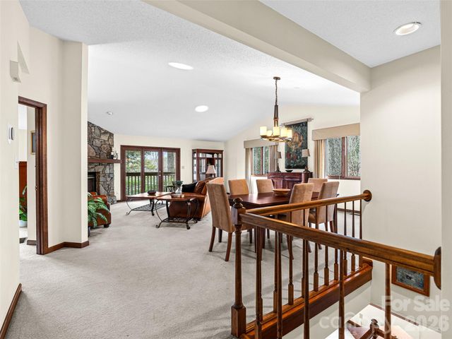 3802 Timber Trail, Asheville, NC 28804