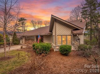 3802 Timber Trail, Asheville, NC 28804